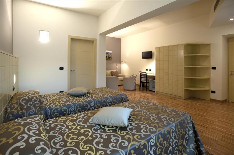 برا Albergo Badellino الغرفة الصورة